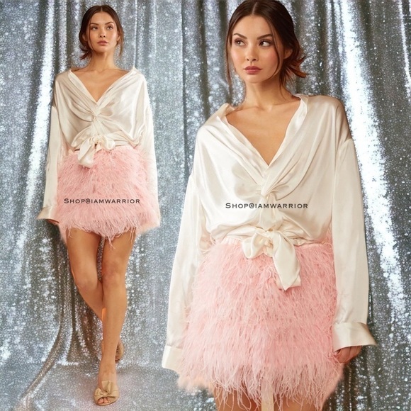 Lord & Taylor NWT baby pink feather miniskirt with elastic waistband *iamwarrior - Picture 1 of 11